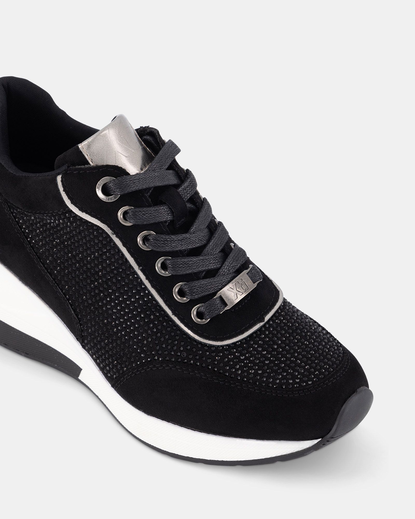 CARMELA Dolly Sneakers - Black | Shoe Connection AU